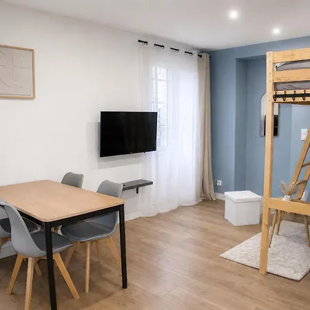 Apartmán Climatise Avec Balcon, 5 Min De La Citadelle
